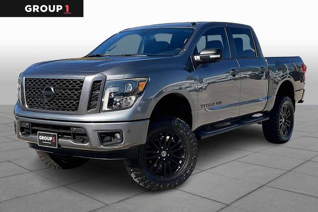 2019 Nissan Titan SV 4WD photo