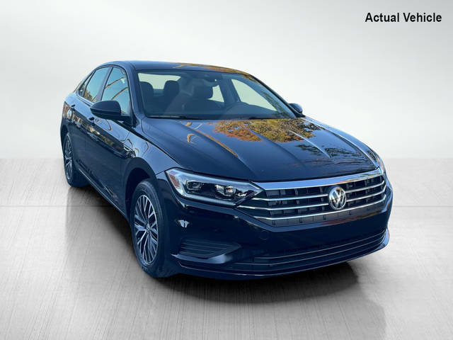 2019 Volkswagen Jetta SEL FWD photo