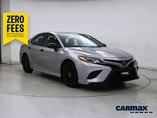 2020 Toyota Camry SE Nightshade FWD photo
