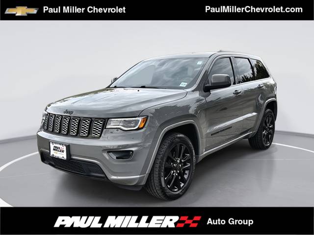 2020 Jeep Grand Cherokee Altitude 4WD photo