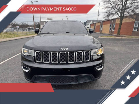 2020 Jeep Grand Cherokee Laredo E 4WD photo