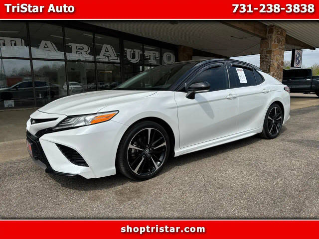 2020 Toyota Camry XSE FWD photo