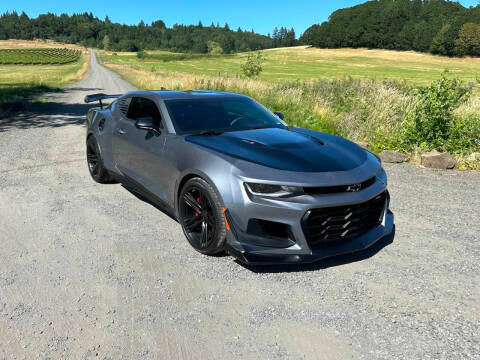 2020 Chevrolet Camaro ZL1 RWD photo