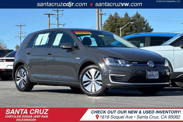 2019 Volkswagen e-Golf SE FWD photo