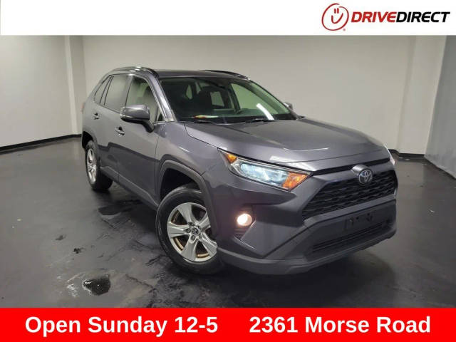 2019 Toyota RAV4 XLE AWD photo