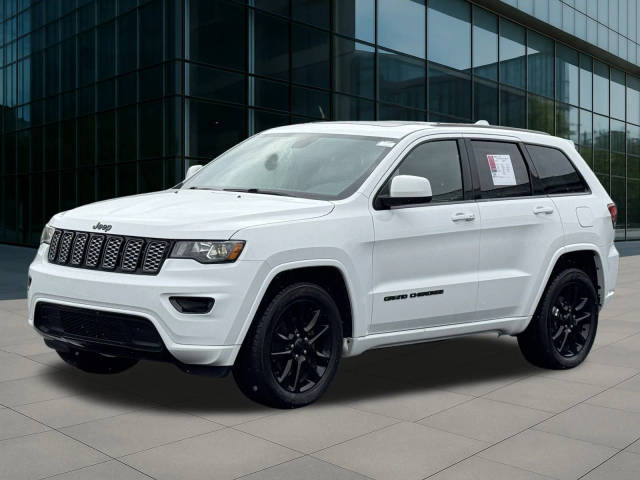 2020 Jeep Grand Cherokee Altitude RWD photo