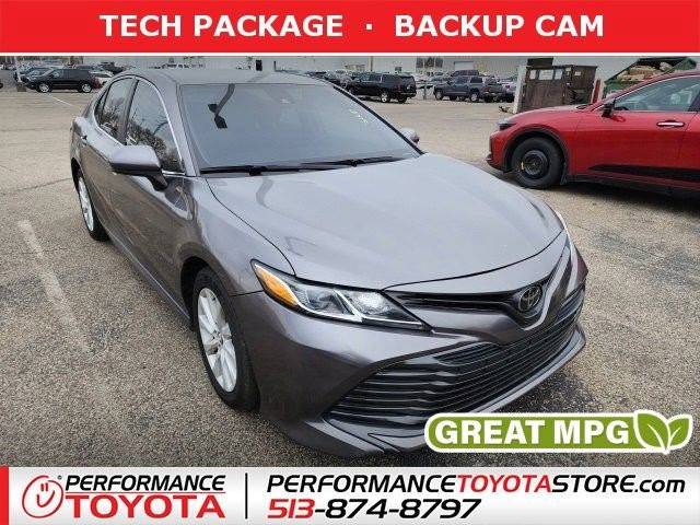 2020 Toyota Camry LE FWD photo