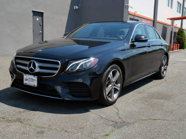 2019 Mercedes-Benz E-Class E 300 AWD photo