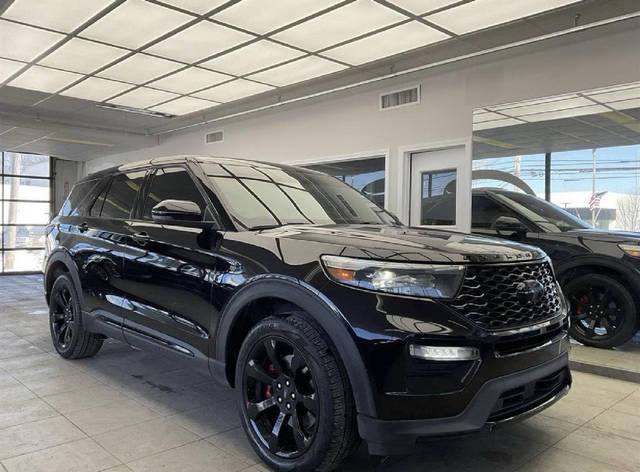 2020 Ford Explorer ST 4WD photo