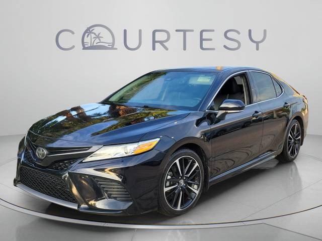 2020 Toyota Camry XSE FWD photo