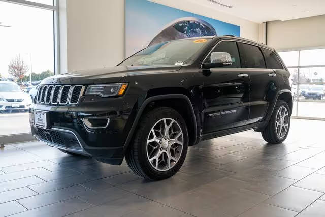 2020 Jeep Grand Cherokee Limited 4WD photo