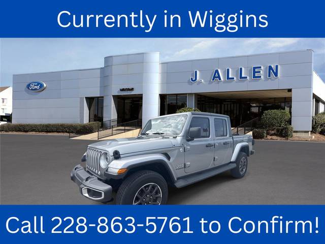 2020 Jeep Gladiator Overland 4WD photo