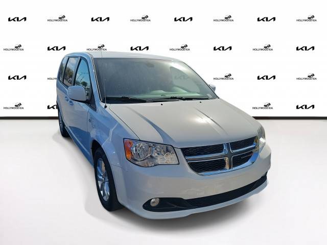 2019 Dodge Grand Caravan SE FWD photo