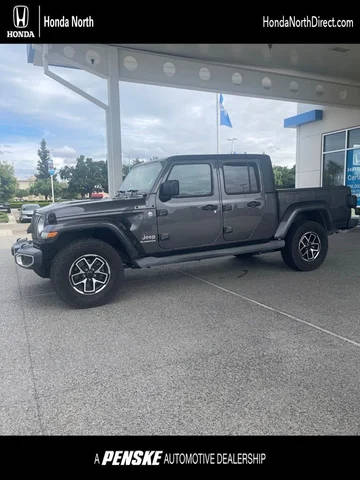 2020 Jeep Gladiator Overland 4WD photo