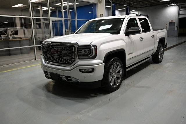 2017 GMC Sierra 1500 Denali 4WD photo