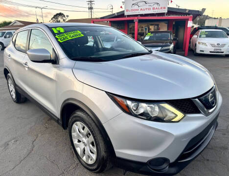 2019 Nissan Rogue Sport S FWD photo