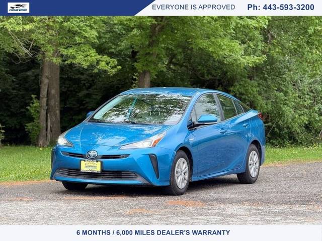 2019 Toyota Prius LE FWD photo