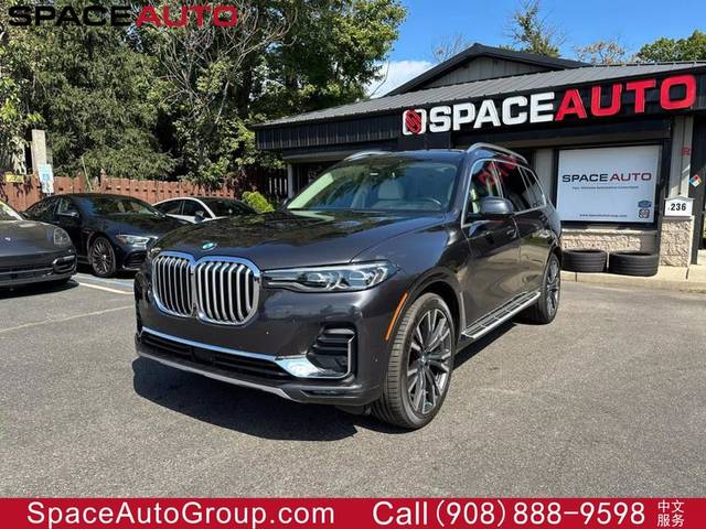 2020 BMW X7 xDrive40i AWD photo