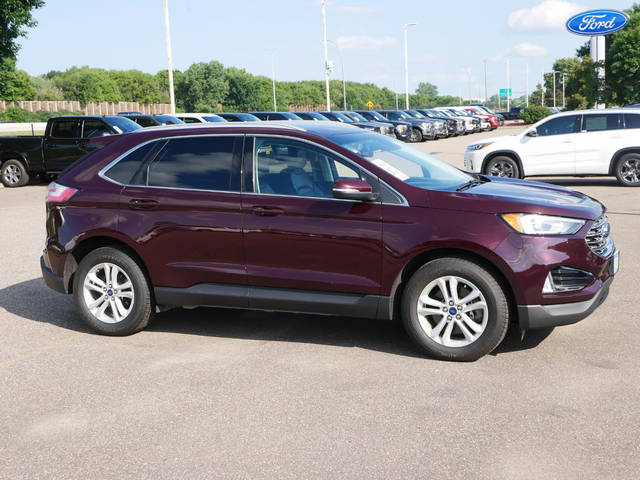 2019 Ford Edge SEL AWD photo