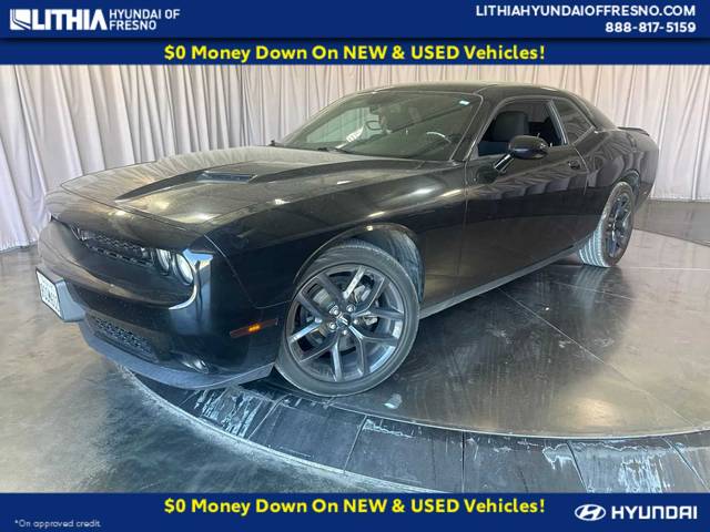 2019 Dodge Challenger SXT RWD photo