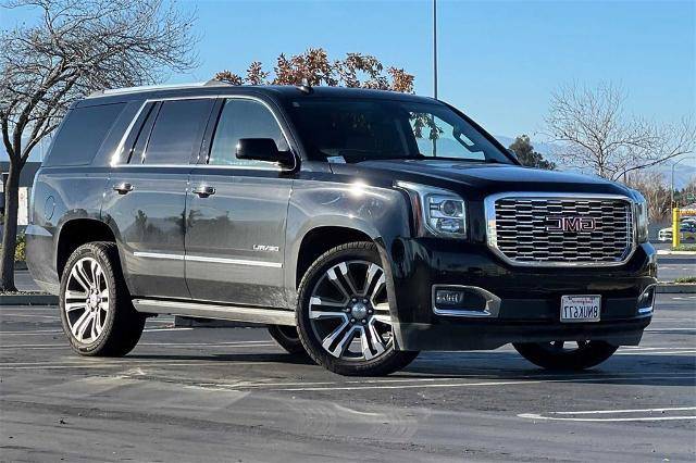 2020 GMC Yukon Denali 4WD photo