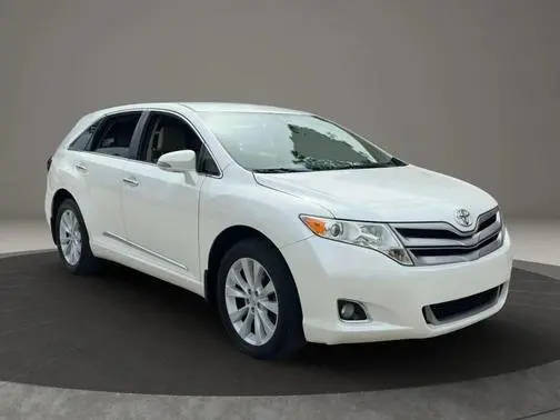 2015 Toyota Venza XLE FWD photo