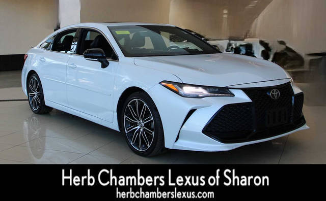 2020 Toyota Avalon Touring FWD photo