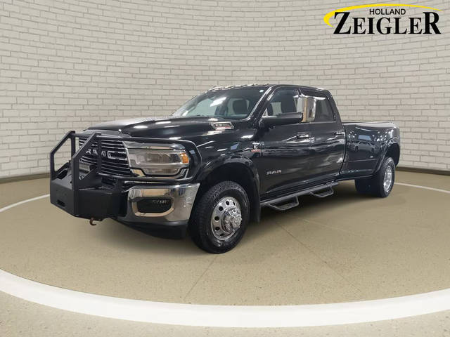2019 Ram 3500 Laramie 4WD photo