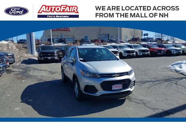 2020 Chevrolet Trax LS AWD photo