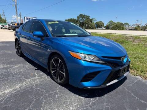 2020 Toyota Camry XSE V6 FWD photo