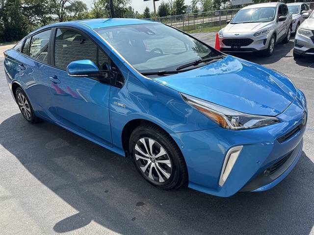 2019 Toyota Prius XLE AWD photo