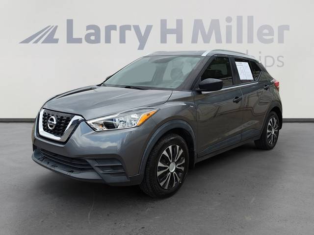 2019 Nissan Kicks S FWD photo