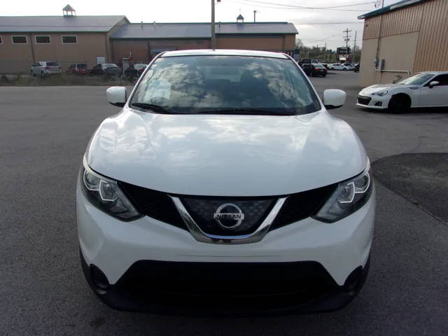 2018 Nissan Rogue Sport S FWD photo