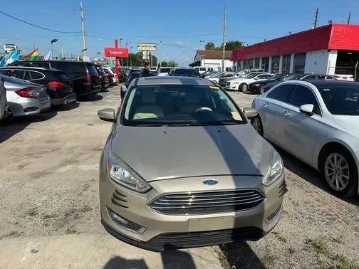 2018 Ford Focus Titanium FWD photo