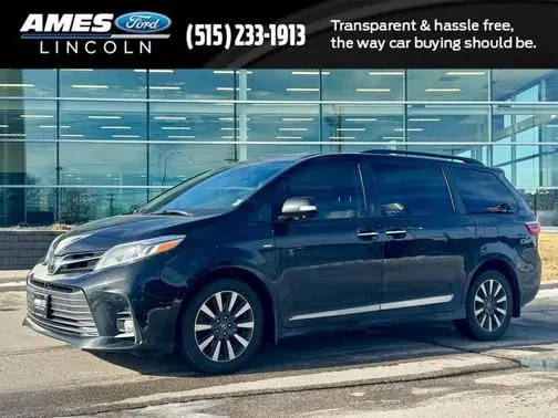 2019 Toyota Sienna Limited Premium AWD photo