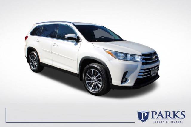2019 Toyota Highlander XLE AWD photo