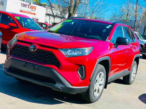2019 Toyota RAV4 LE AWD photo