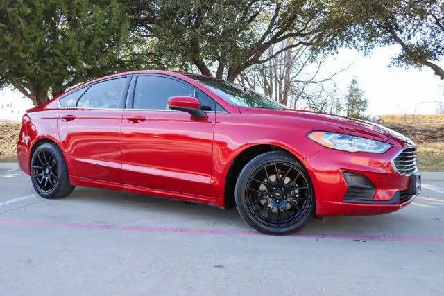 2020 Ford Fusion SE FWD photo