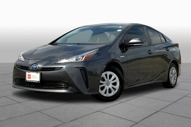 2020 Toyota Prius LE FWD photo