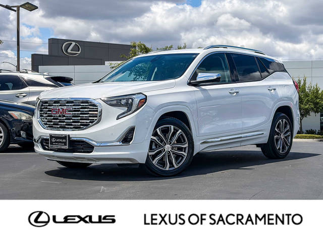 2020 GMC Terrain Denali FWD photo