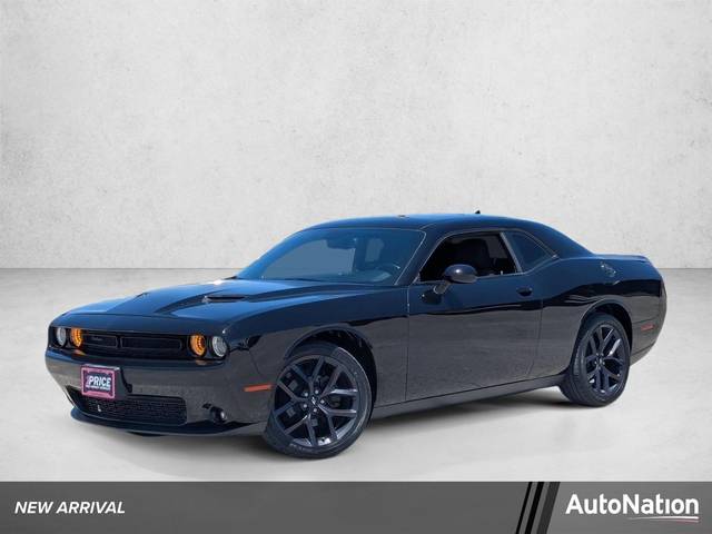 2019 Dodge Challenger SXT RWD photo