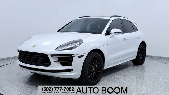 2020 Porsche Macan Turbo AWD photo