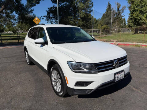 2019 Volkswagen Tiguan S FWD photo