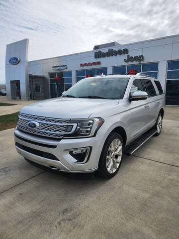 2019 Ford Expedition Platinum 4WD photo