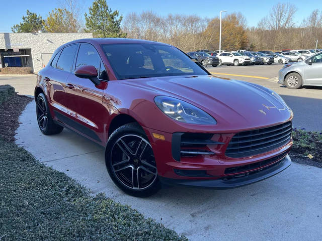 2020 Porsche Macan S AWD photo