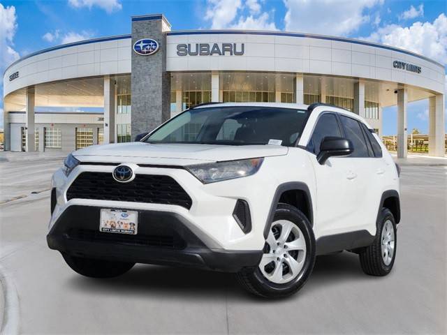 2019 Toyota RAV4 LE FWD photo