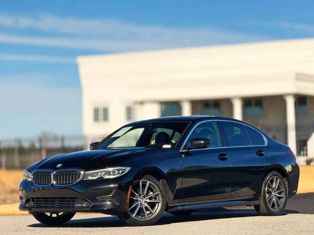 2019 BMW 3 Series 330i RWD photo