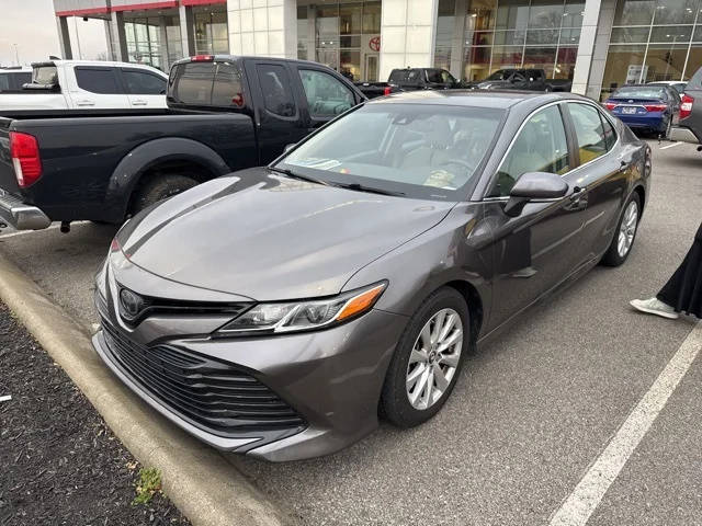 2018 Toyota Camry LE FWD photo