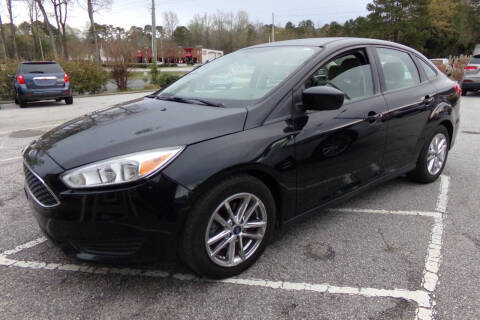 2018 Ford Focus SE FWD photo