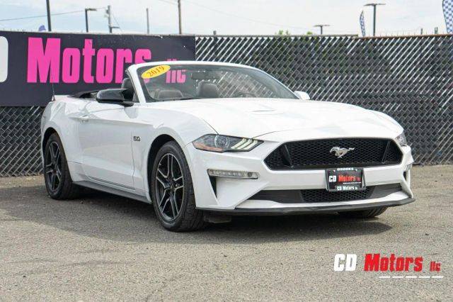 2019 Ford Mustang GT Premium RWD photo